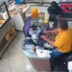 Imagem - Assaltantes roubam padaria em Colatina e atiram após funcionário reagir