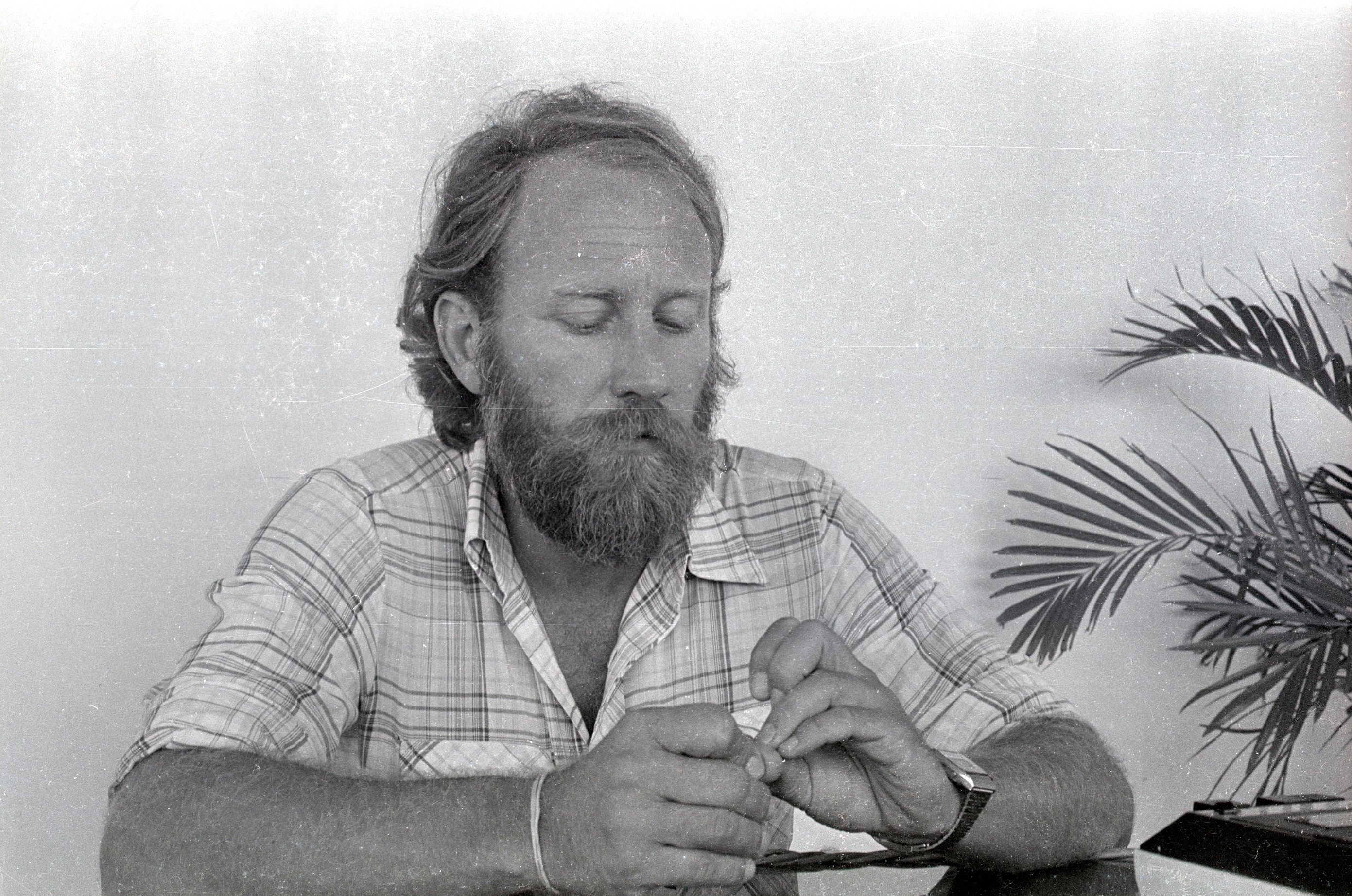  Sebastião Salgado - 1981 por Gildo Loyola | Arquivo