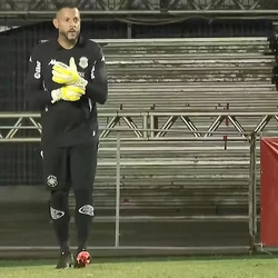 Goleiro não estava na relação dos titulares, mas acabou iniciando o clássico contra o Vitória-ES, pela Copa Espírito Santo
