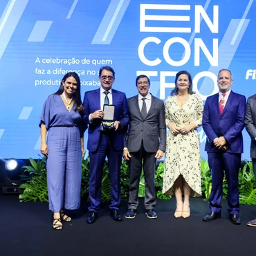 Imagem - Findes homenageia lideranças da indústria do ES e do Brasil em Vitória