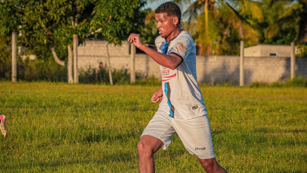 Kauã Felix Rocha, de 19 anos, estava internado em um hospital da Serra desde o dia do acidente na semana passada; ele teve cerca de 97% do corpo queimado e não resistiu aos ferimentos