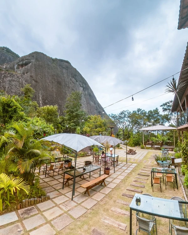 Cafeteria fica próximo à Pedra do Elefante Foto por Instagram @bosquedaspedras