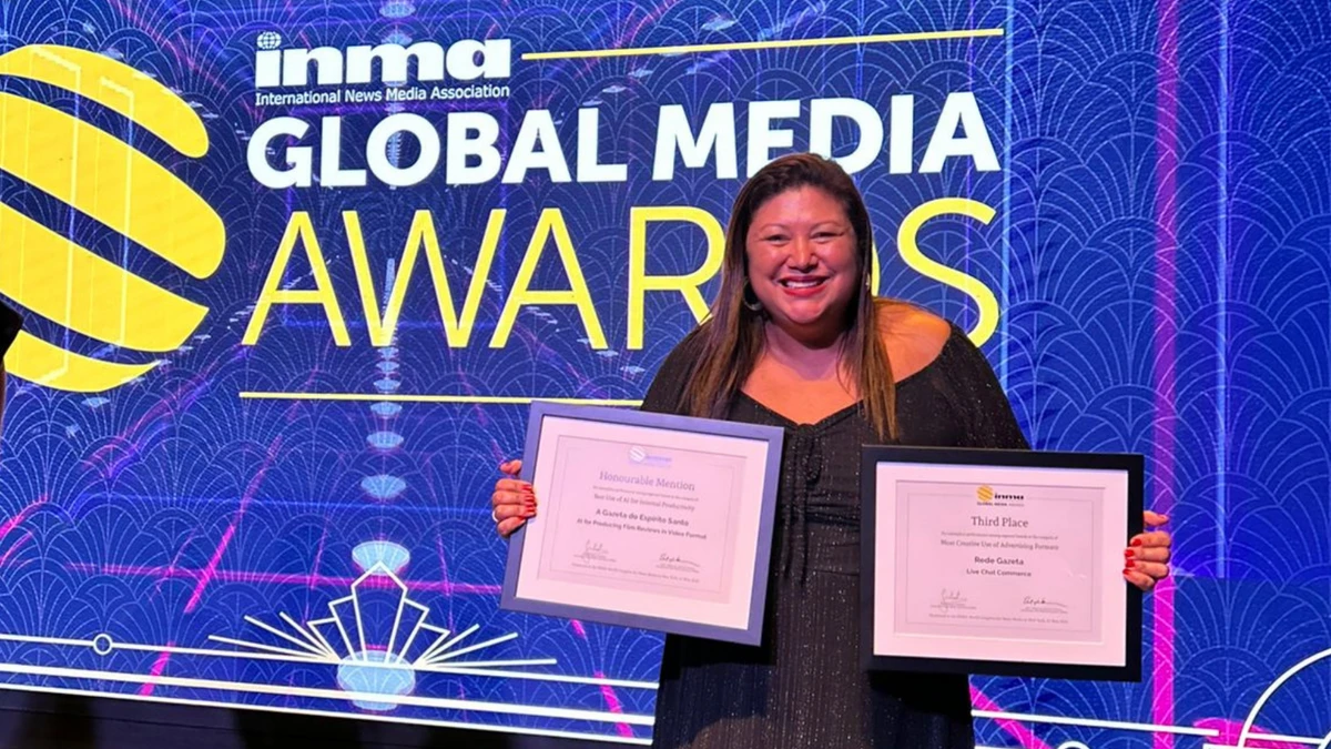 Gerente-executiva de Produto Digital, Elaine Silva, representou a Rede Gazeta na noite de premiação do INMA, em Nova York