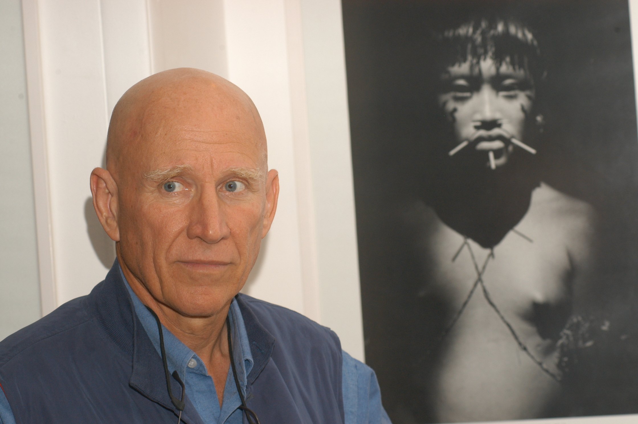 Data: 05/09/05 - ES - Vitória - Sebastião Salgado, fotógrafo - Editoria: Cidade - Foto: Edson Chagas - GZ  por Edson chagas | Arquivo