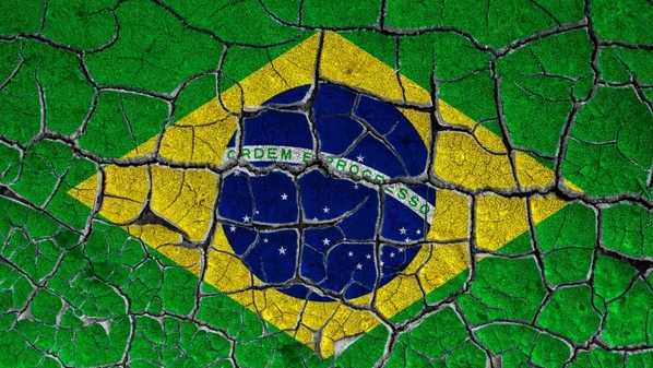 Apesar das riquezas naturais, mudanças bruscas de regras no ambiente de negócios e decisões judiciais imprevisíveis desanimaram investidores e empresas
