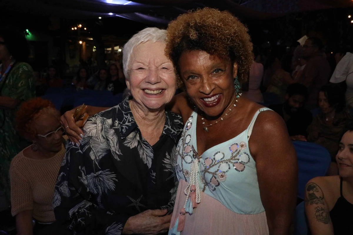 Bernadette Lyra e Elisa lucinda