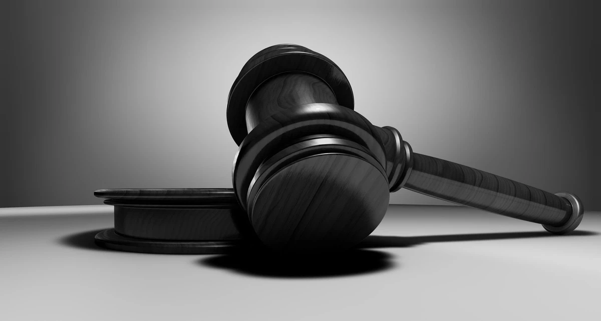 Justiça, judiciário, martelo, decisão judicial
