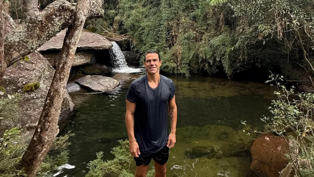 Marcus Buaiz visita Aiuruoca, terra natal de Isis Valverde