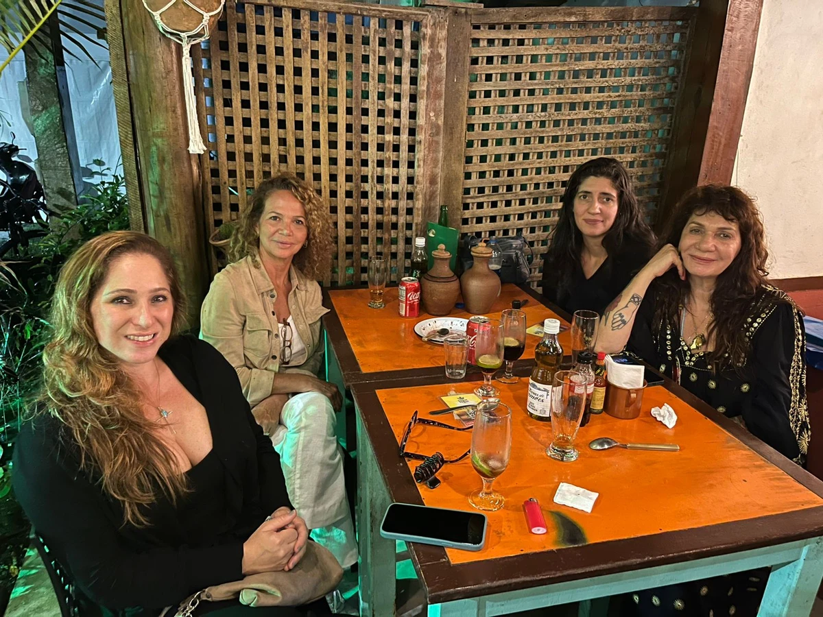 Mariana Sandri, Jane Ferreguetti, Lucia Caus, Julia Martins