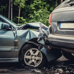 Levantamento feito pela Polícia Científica abrange o período entre 2013 e 2023 e acende alerta sobre o uso de anfetaminas por motoristas