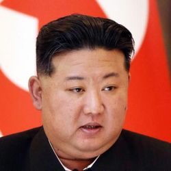 Coreia do Norte diz que plano dos Estados Unidos de criar um escudo antimísseis futurista pode desencadear uma nova corrida armamentista