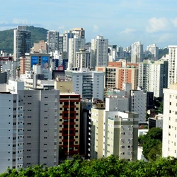 Especialistas apontam fatores que contribuem para capital capixaba ter 9,5% da população com renda mensal acima de R$ 25 mil, segundo pesquisa da Prefeitura do Rio de Janeiro,