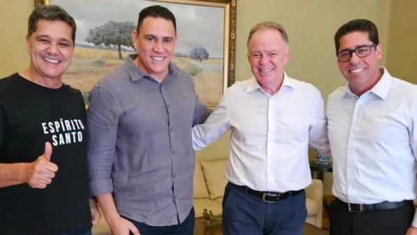 Federação formada por PP e União sinalizou apoio ao vice-governador na corrida pelo Palácio Anchieta. "Reafirmamos nosso apoio ao projeto de Casagrande, que pode ser Ricardo", afirmou Da Vitória
