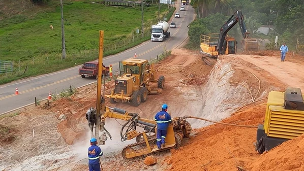 Departamento de Edificações e de Rodovias do Espírito Santo (DER-ES) disse que interdições parciais ocorrem de segunda a quinta-feira, às 15h, e podem durar até 45 minutos