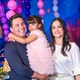 Luiza Torezani e os pais Valtair e Ary Torezani