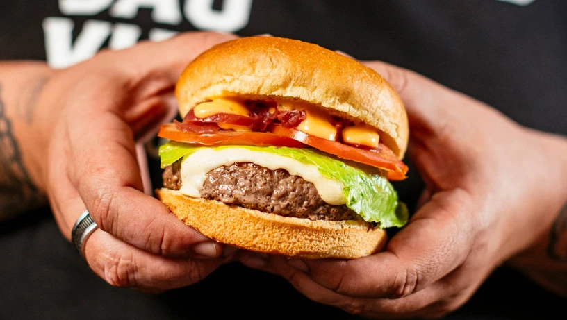 Hambúrguer da rede de hamburguerias T.T. Burger 