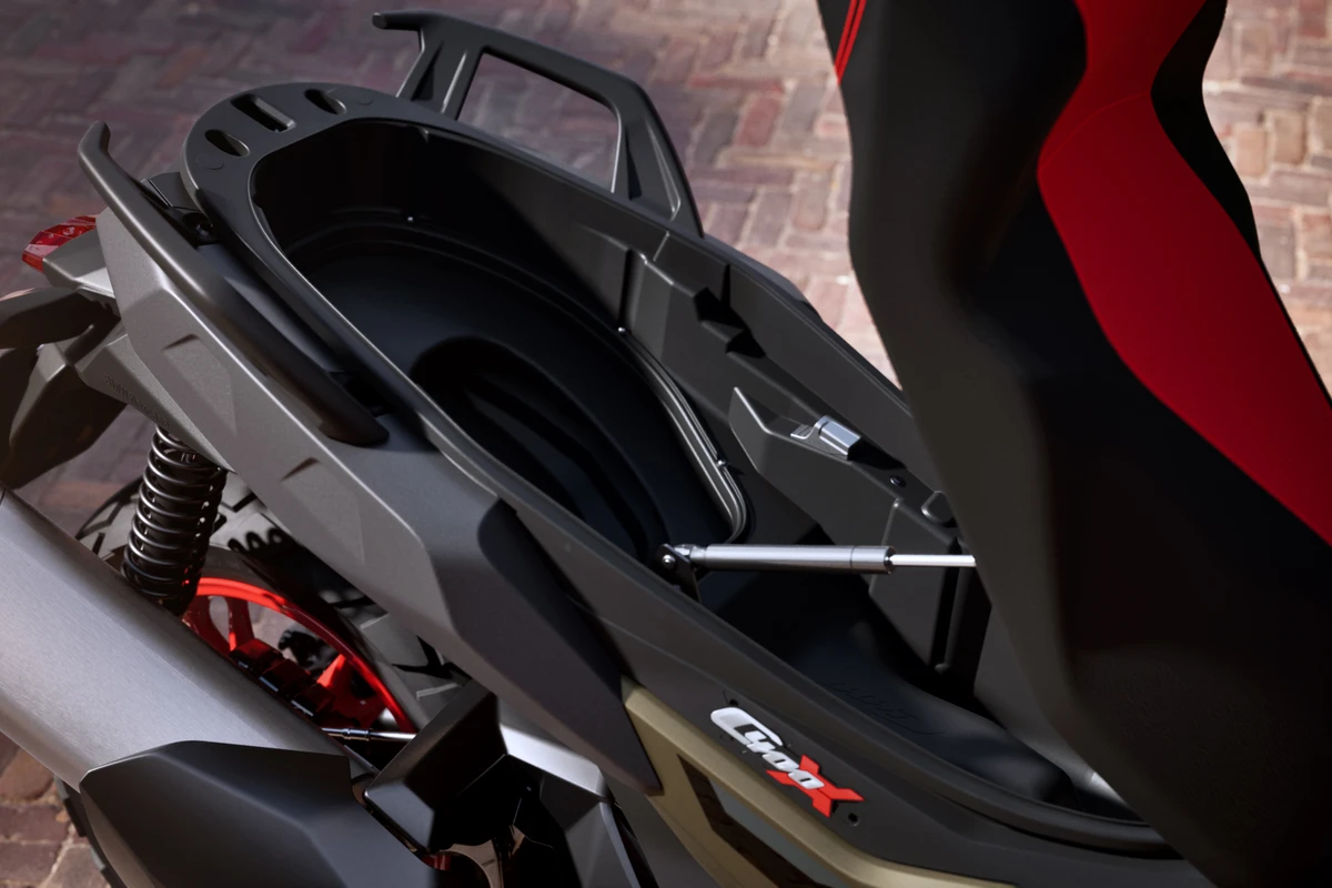 BMW C 400 X por Divulgação