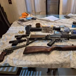 Grupo 'Comando de Caça Comunistas, Corruptos e Criminosos' cobrava até R$ 250 mil, segundo tabela