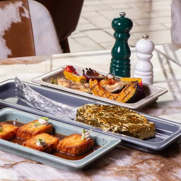 Imagem - Restaurante em Pedra Azul aposta em carnes luxuosas e prato com ouro