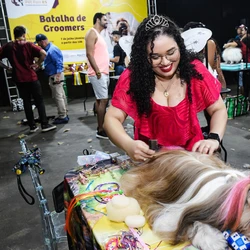 Com entrada e estacionamento gratuitos, evento terá também desfiles de animais, batalhas de groomers, encontros de raças e uma nova edição do Pet Love, iniciativa que promove a adoção de cães
