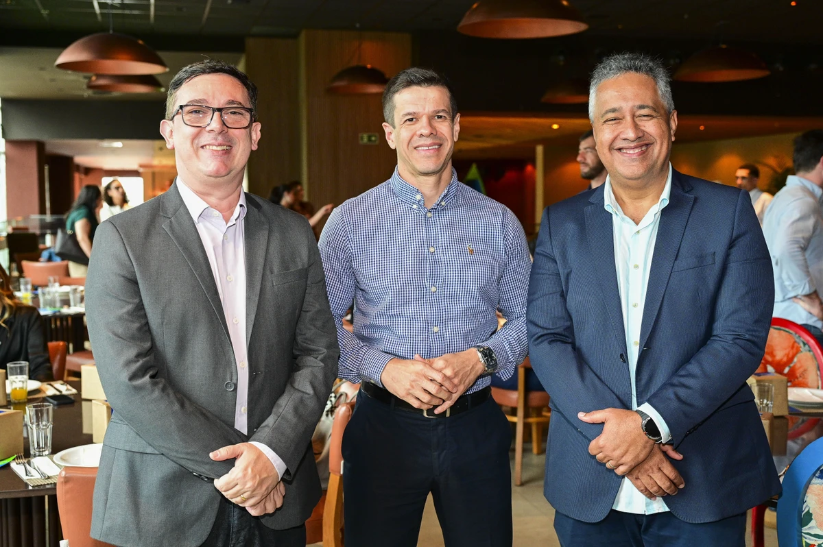 Richardson Schmittel (Senac), Thiago Duarte Venâncio (Sefaz/ES) e Cezar Wagner Pinto (Fecomércio e Sincades)