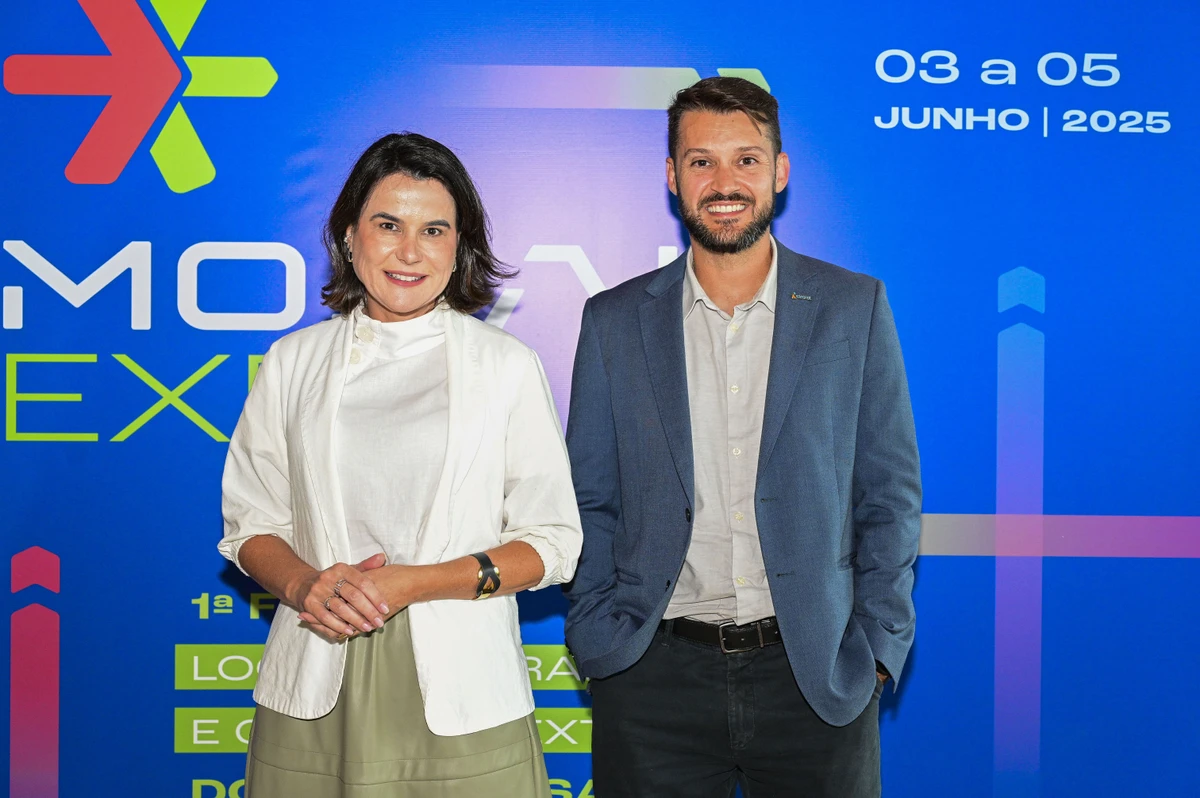 Simone Garcia (Fetransportes) e Raphael Pereira (ES Gás)