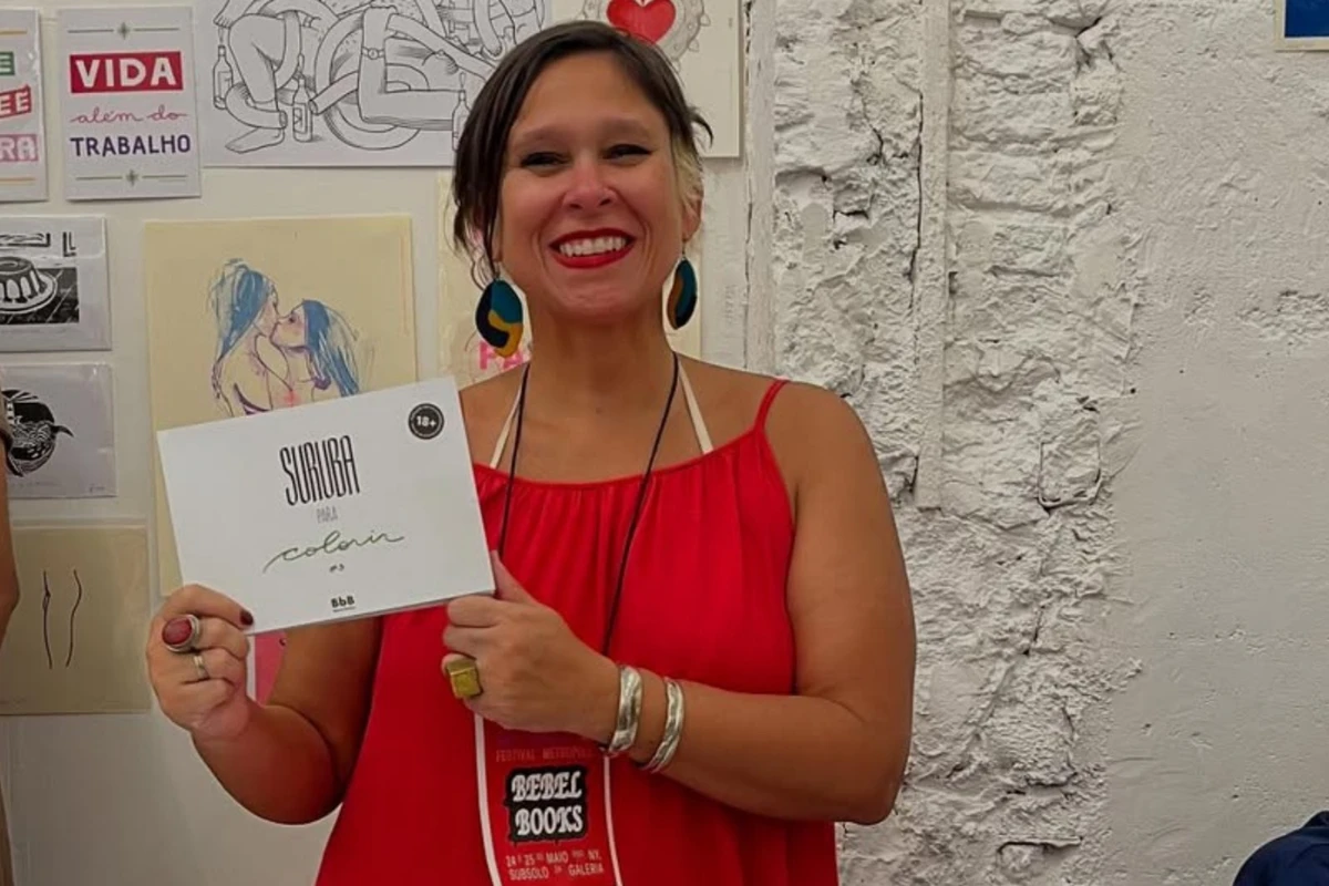 Bebel é a idealizadora do “Suruba para Colorir #3”