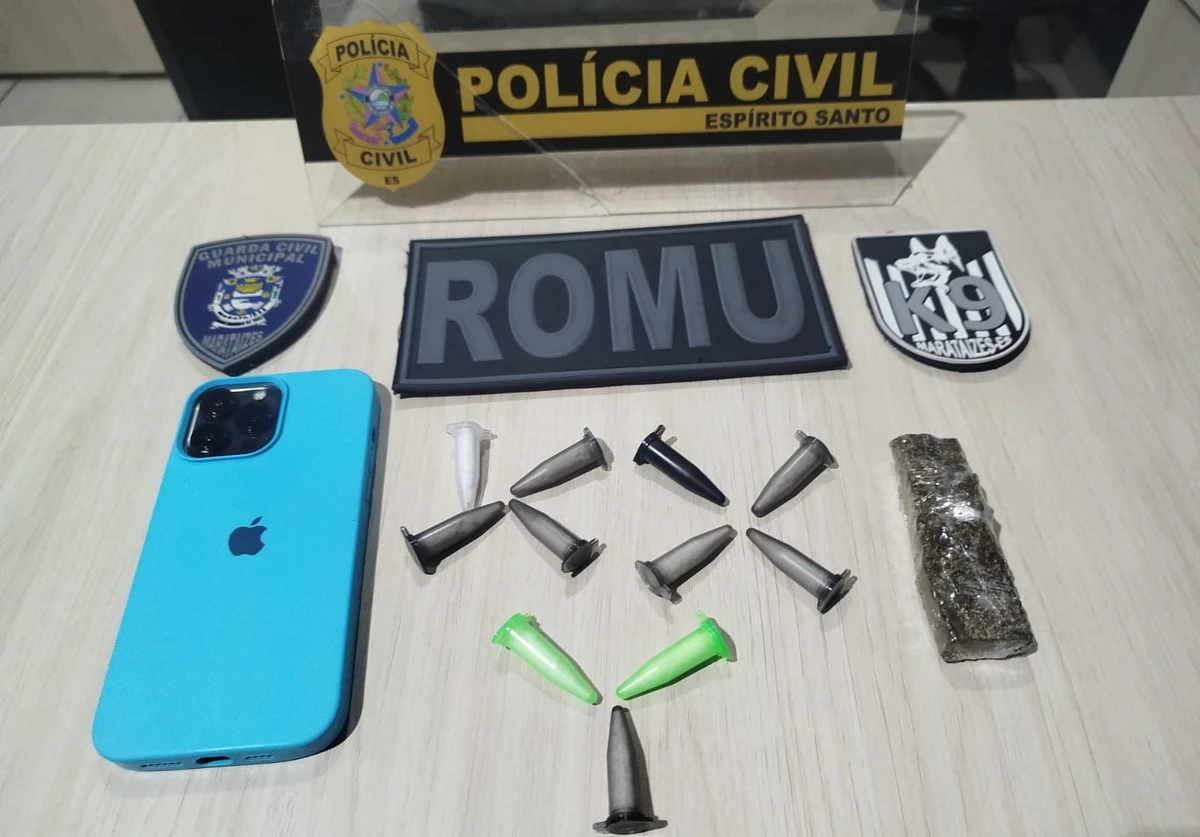 Onze pinos de cocaína e uma porção de maconha foram encontrados com suspeito