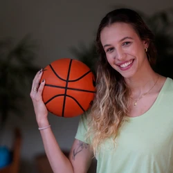 Conheça a sobrinha de Anderson e Sandro Varejão, que foi convocada pela Seleção Brasileira para disputar a Copa América 2025