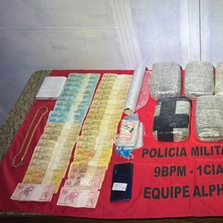 Homem de 41 anos afirmou ser traficante internacional e que apreensão era pequena comparada ao volume movimentado pelo grupo criminoso diariamente