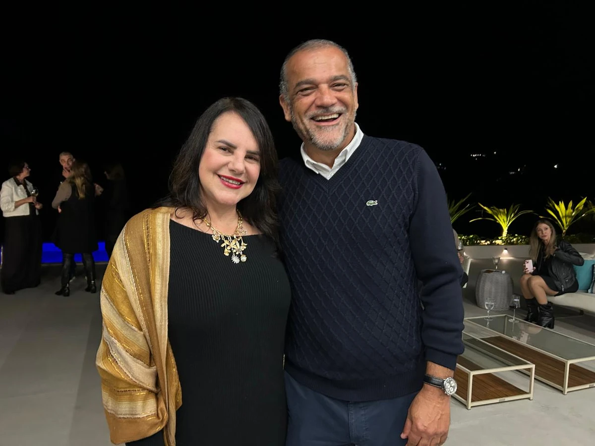Giovana Moyses e Julio Carlos Pereira