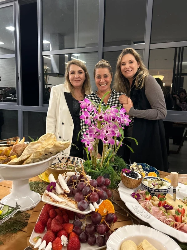Karina Mazzini, Giana Tonini e Rúbia Galvão