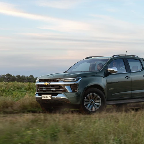 Imagem - Chevrolet S10 chega à linha 2026 com mais itens de série, nova cor e oito versões