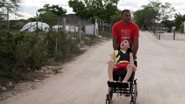 Dez anos depois, os jornalistas da BBC News Brasil Camilla Veras Mota e Felix Lima foram até uma das regiões mais afetadas