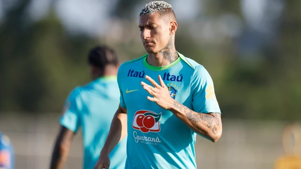 Capixaba não brilhou nos dois primeiros jogos de Carlo Ancelotti