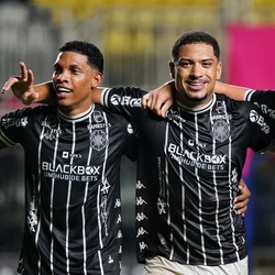 Com dois gols de Diego Fernandes e um de Jacó, o Capa-Preta bateu o Pouso Alegre com uma atuação segura no Kleber Andrade