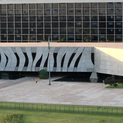 Corte entendeu que é ilegal manter prisão apenas pelo não pagamento; investigação apura prejuízo de até R$ 1 bilhão no comércio de café no Espírito Santo