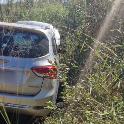 Imagem - Carro de família assaltada ao sair de circo é encontrado depenado em Cachoeiro