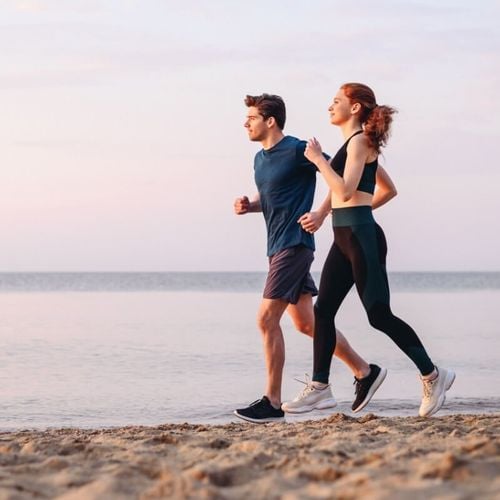 Imagem - 6 mitos e verdades sobre a prática de corrida na areia 