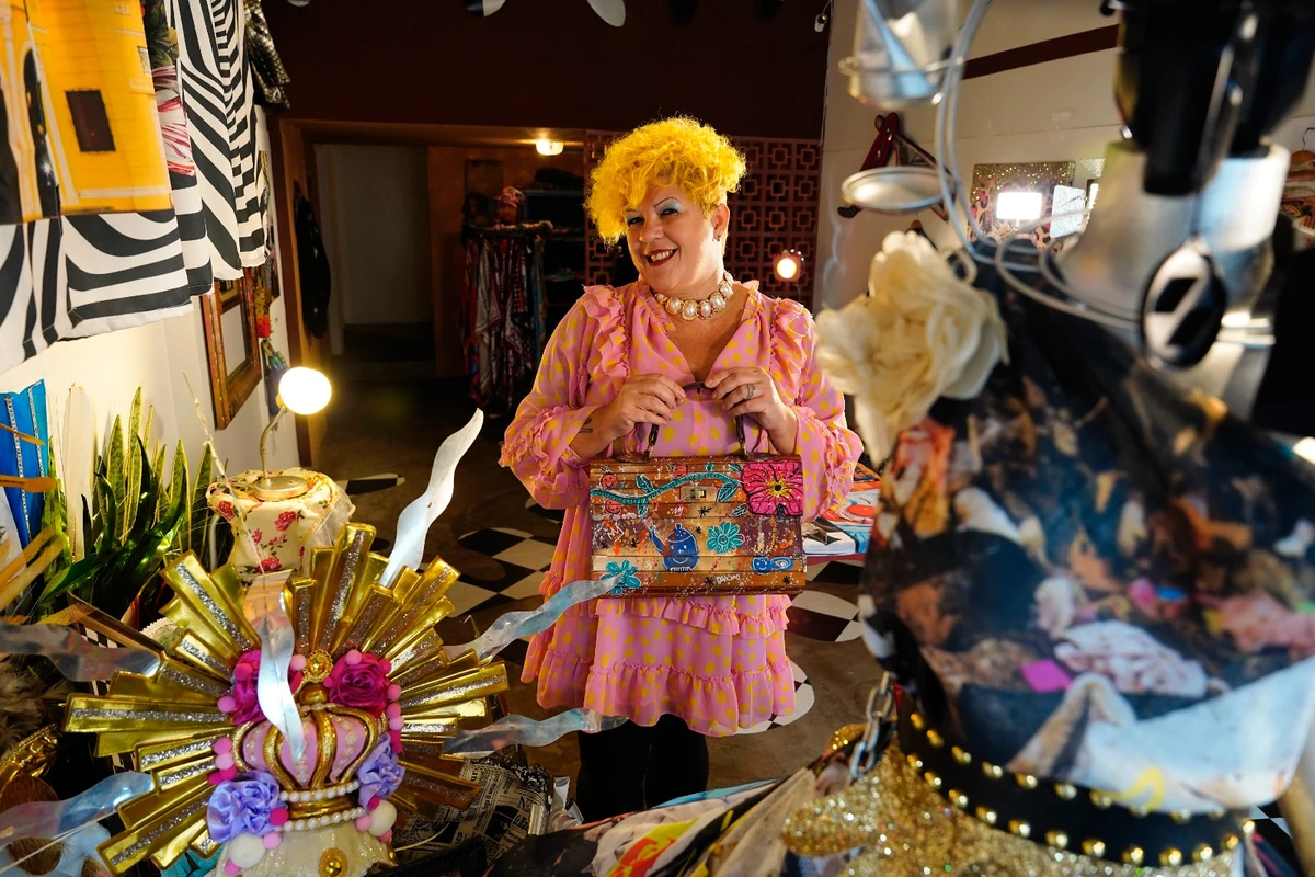 A estilista e multiartista Gabi King é uma das pioneiras no ramo da moda alternativa no ES por Fernando Madeira