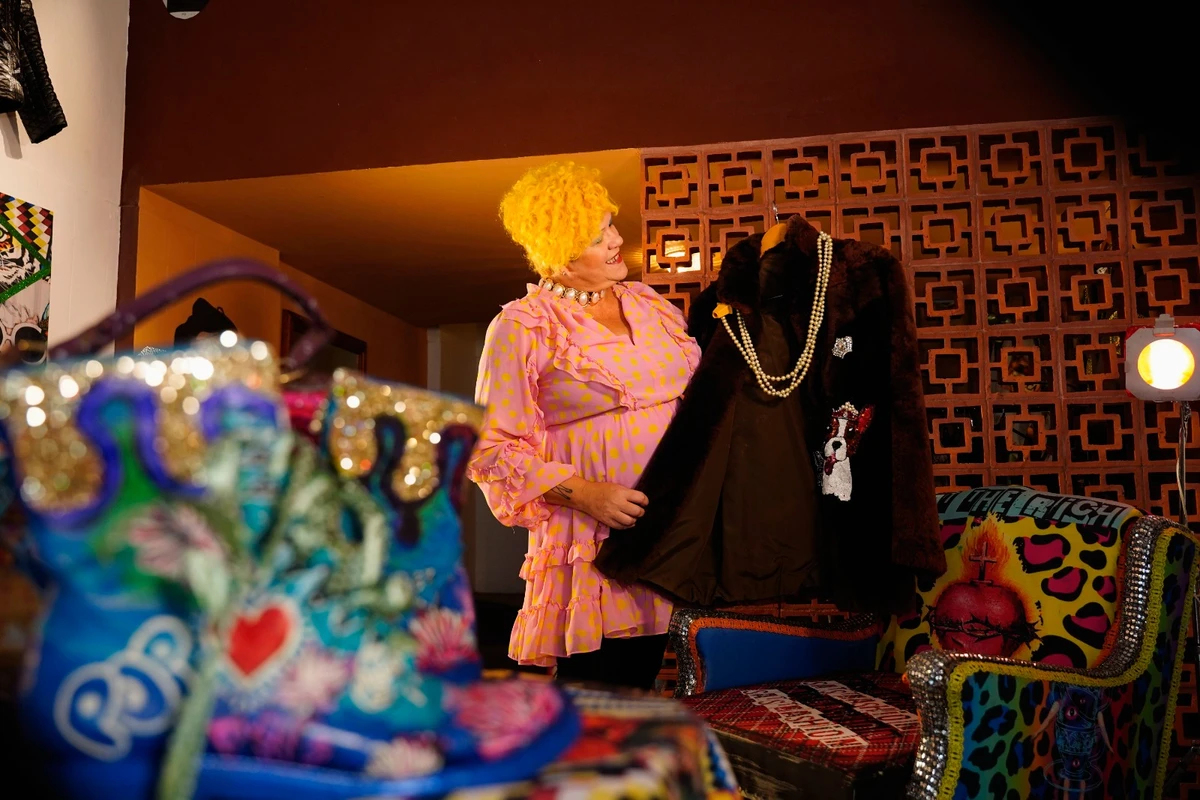 A estilista e multiartista Gabi King é uma das pioneiras no ramo da moda alternativa no ES por Fernando Madeira
