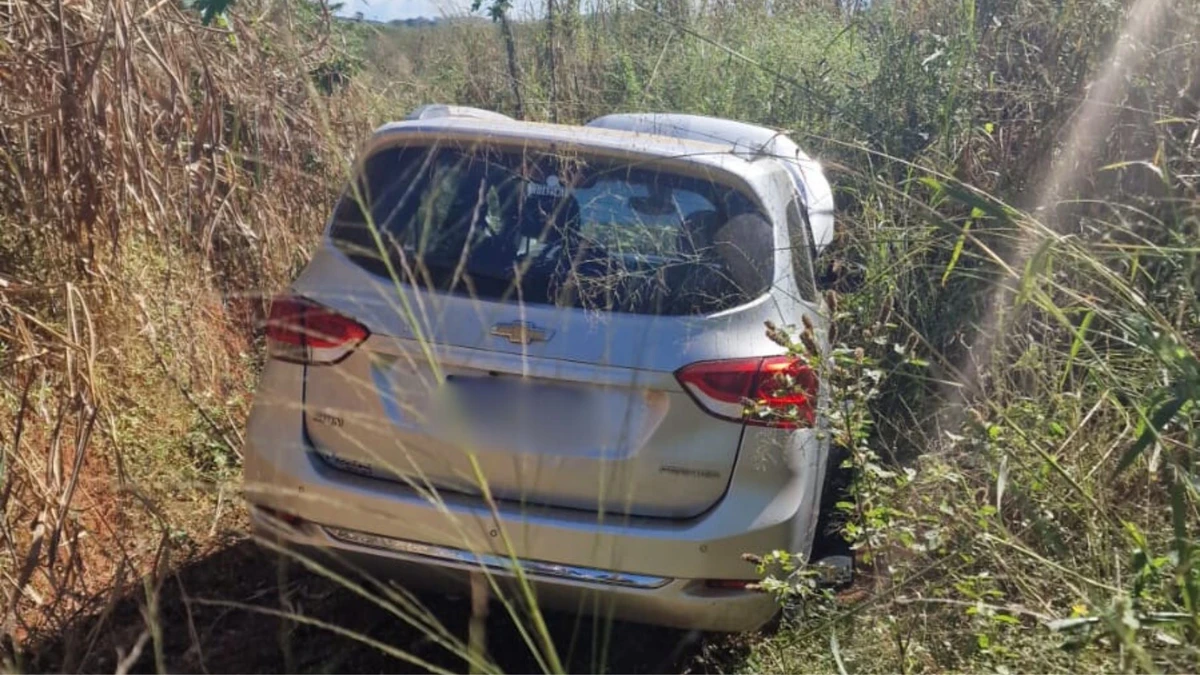 Carro foi encontrado 
