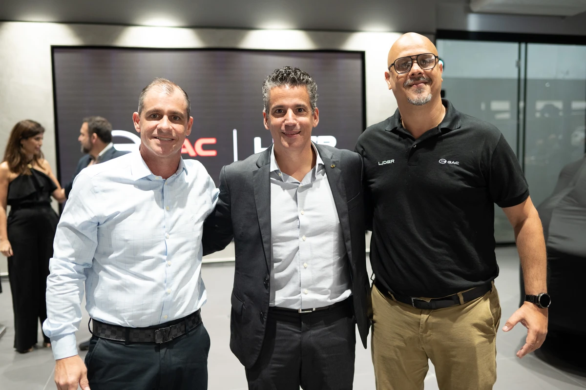  José Braz Neto, Danilo Rodil e Vinicius de Castro