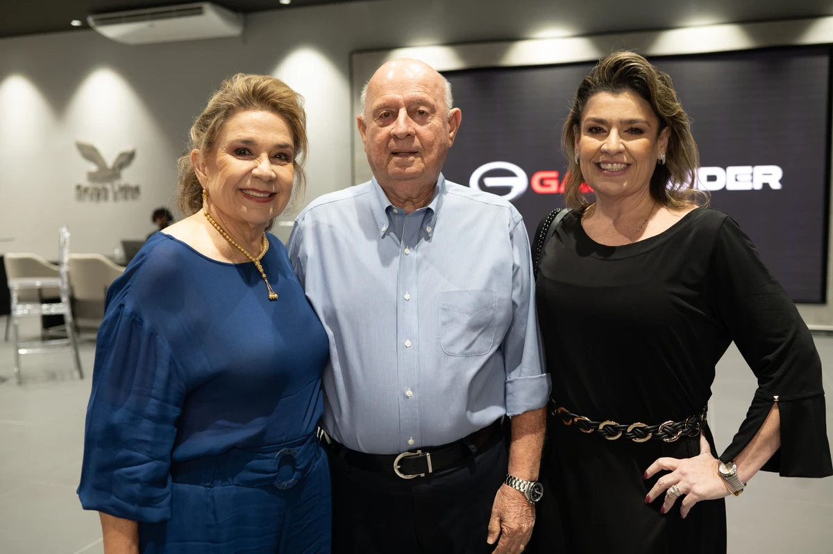 Beth, Braulio e Juliana Braz