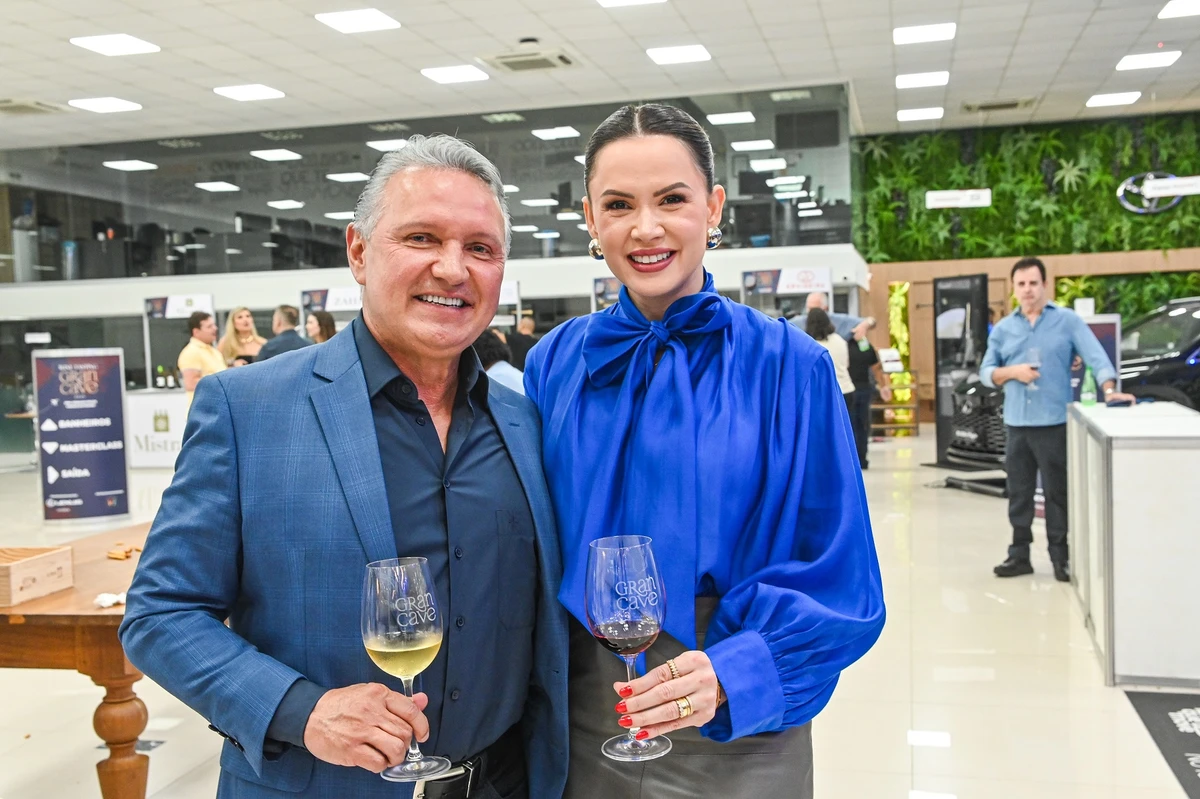 Marcelo Pimentel e Francielly Ramos