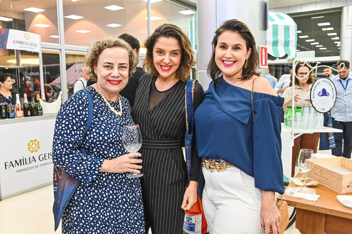 Marli Leite, Mariana Perini e Renata Rasseli