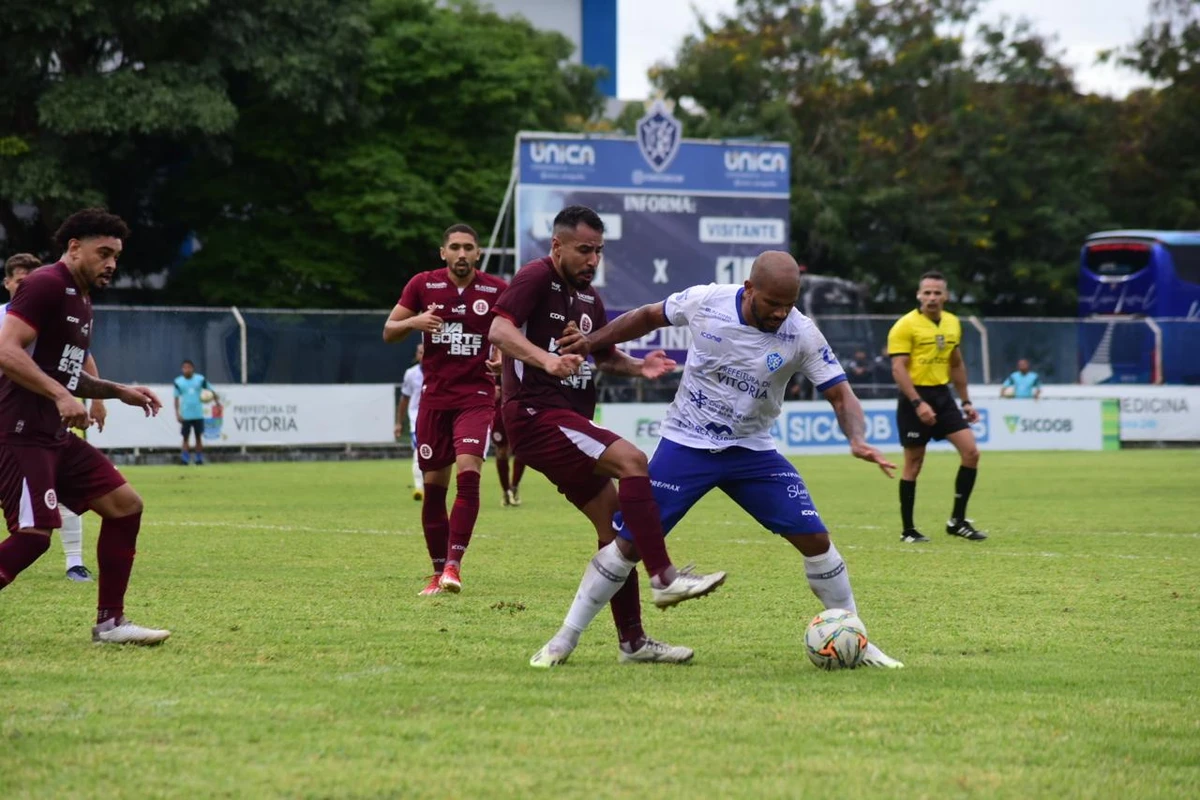 Vitória e Desportiva empataram clássico em  1 a 1 pela Copa ES