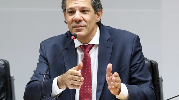 Político cumprirá sua agenda de encontros de outono no país norte-americano neste mês de outubro; segundo o ministro, Lula disse a Trump que um país soberano tem o direito de proteger sua economia