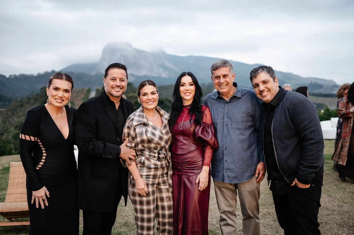 Brisa Clem, Flavio Cirillo, Priscila passamani, Claudia Mameri, Justino Mameria e Thiago Boiteaux