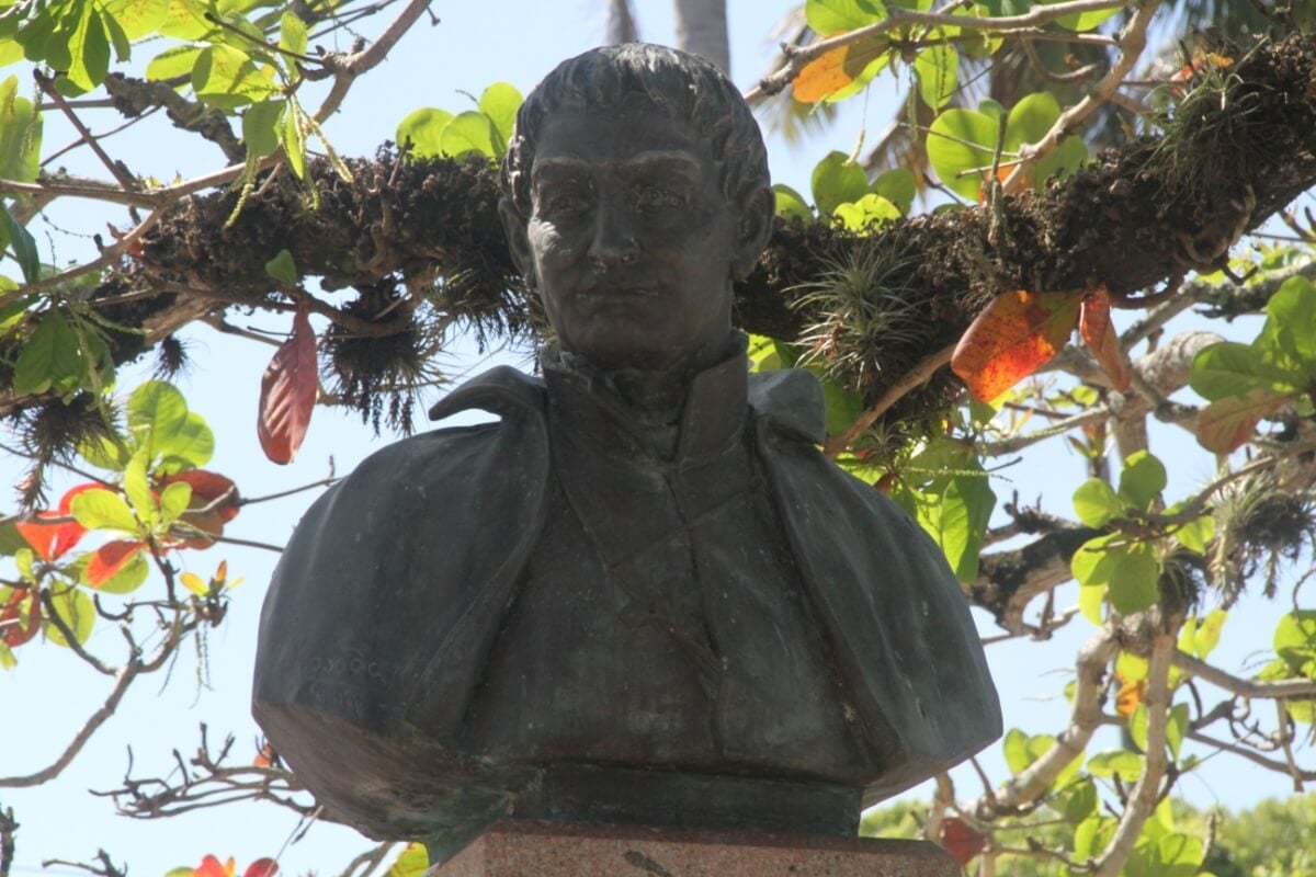 São José de Anchieta é inspiração entre os fiéis por sua fé inabalável (Imagem: Nature Escape Brazil | Shutterstock) 